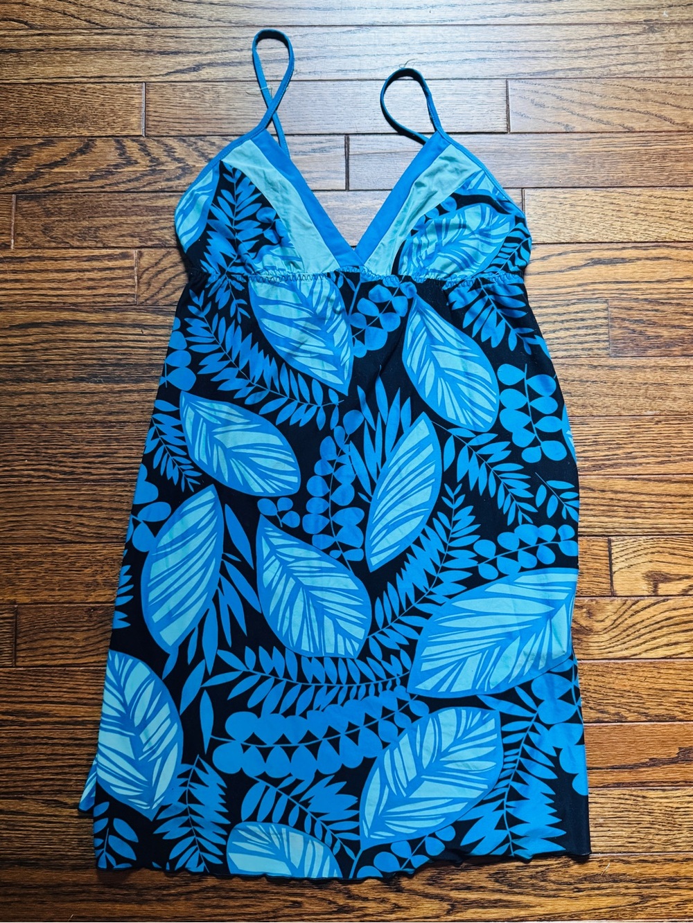 Blue Tropical Leaf Print Slip Nigitgown